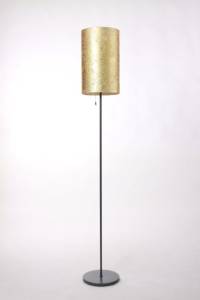 Stehlampe Metall grau mit Lampenschirm gold